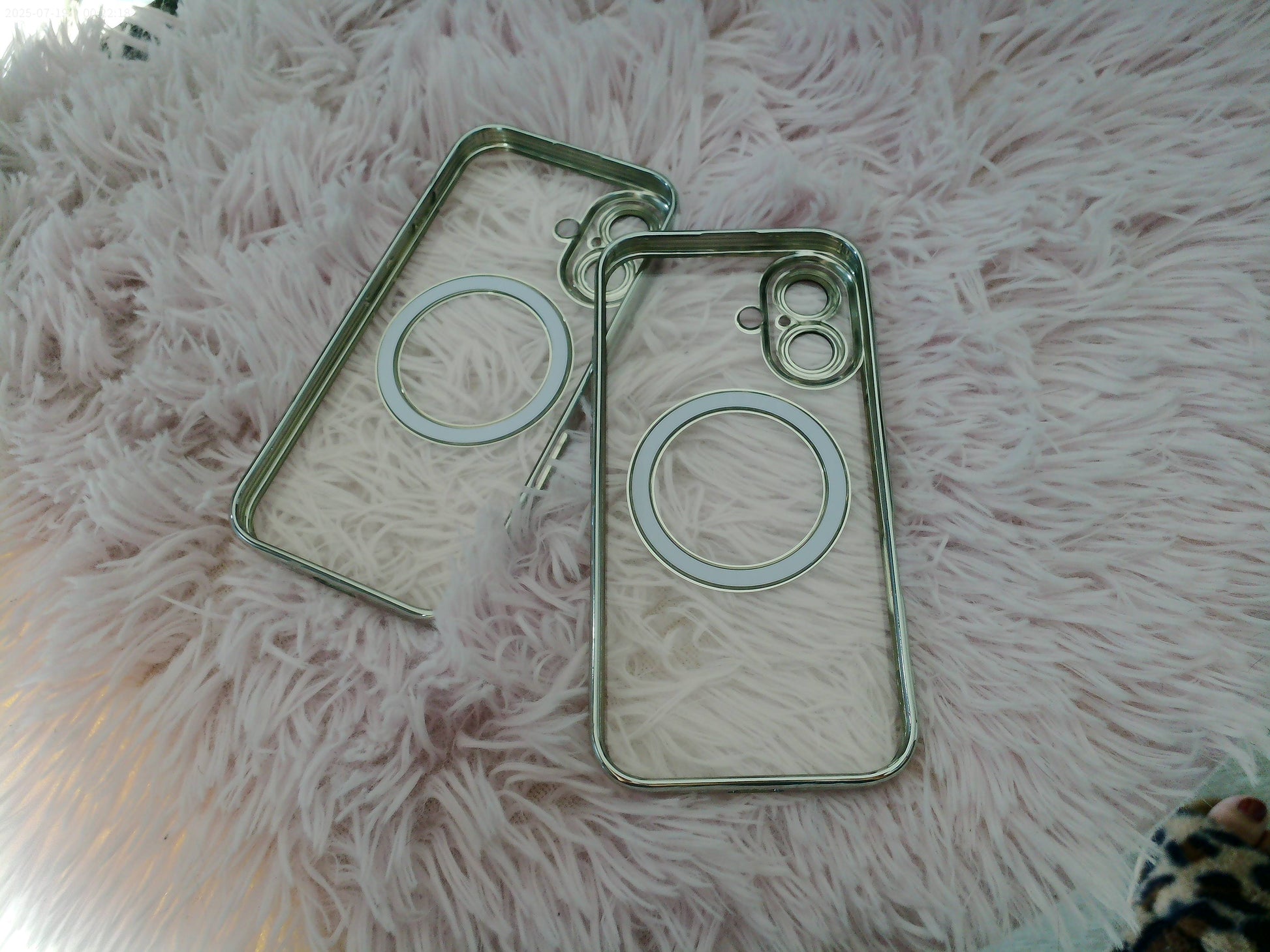 iPhone 16 Magnetic Case