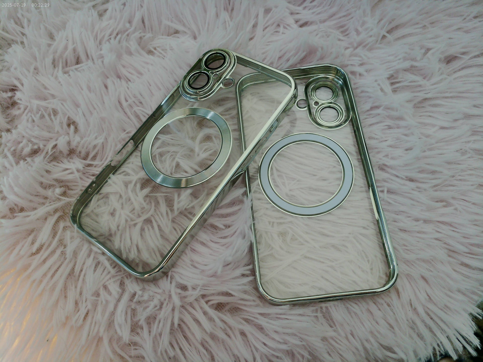 iPhone 16 Magnetic Case