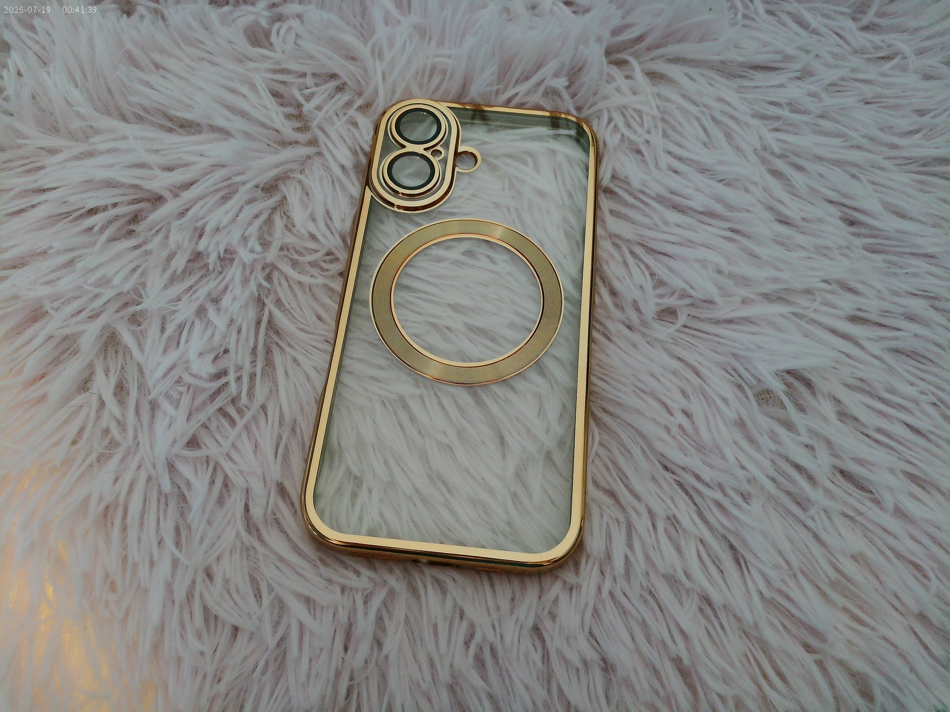 iPhone 16 Magnetic Case